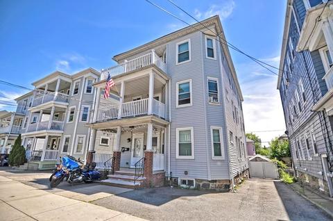 29 Belmont St, Everett, MA 02149 photo 1