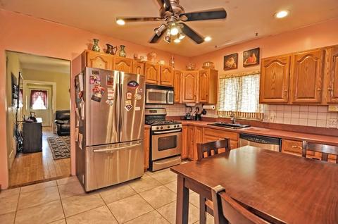 29 Belmont St, Everett, MA 02149 photo 9