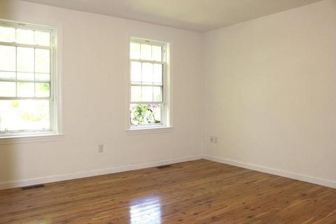 365 Cotuit Rd, Mashpee, MA 02649 photo 9