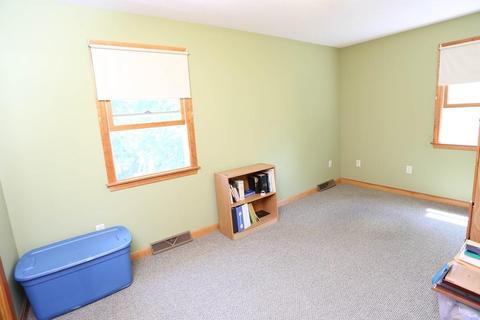43 Willow St, Chicopee, MA 01020 photo 20