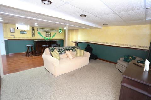 43 Willow St, Chicopee, MA 01020 photo 22