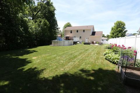 43 Willow St, Chicopee, MA 01020 photo 26