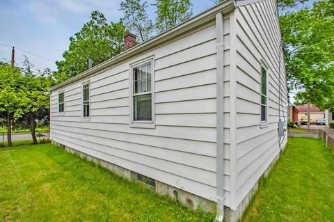 84 Campechi St, Springfield, MA 01104 photo 20