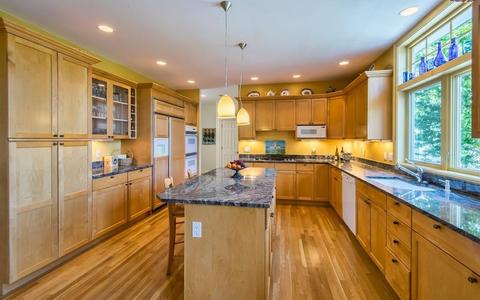 4 Monroe Rd, Marblehead, MA 01945 photo 12