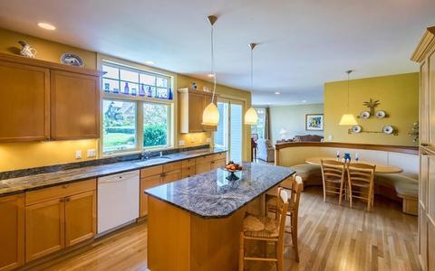4 Monroe Rd, Marblehead, MA 01945 photo 14