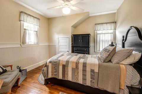 27 Prospect Ave, Lynnfield, MA 01940 photo 24