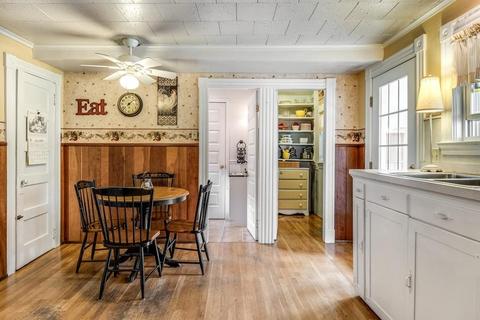 27 Prospect Ave, Lynnfield, MA 01940 photo 13