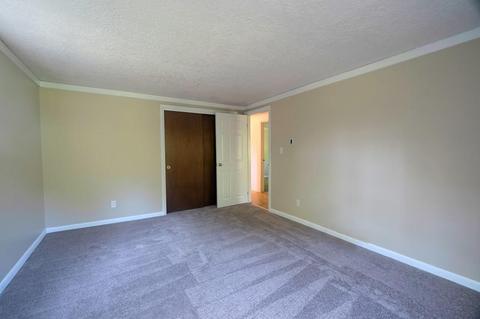 83 Lincoln Rd, Sutton, MA 01590 photo 13