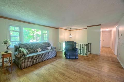 83 Lincoln Rd, Sutton, MA 01590 photo 9