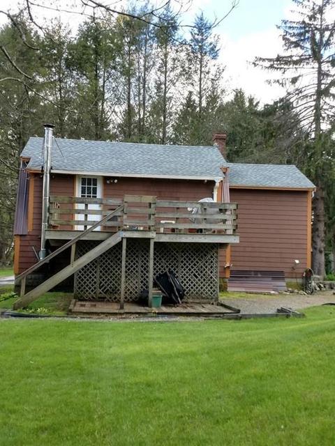 84 Hammond St, Rowley, MA 01969 photo 4
