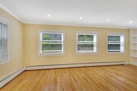 16 Henry St #2, Brookline, MA 02445 photo 8