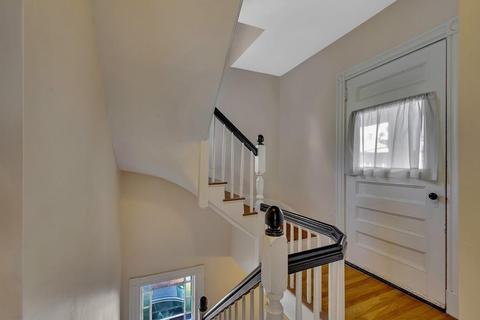 16 Henry St #2, Brookline, MA 02445 photo 14