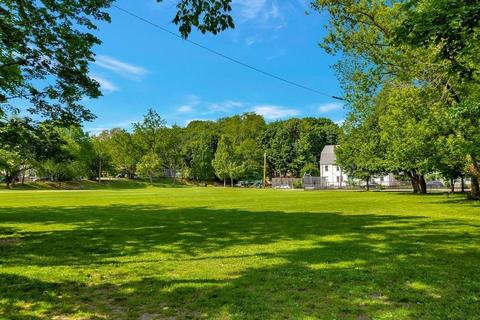 16 Henry St #2, Brookline, MA 02445 photo 23