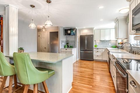7 Flint St, Wakefield, MA 01880 photo 9