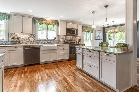 7 Flint St, Wakefield, MA 01880 photo 11