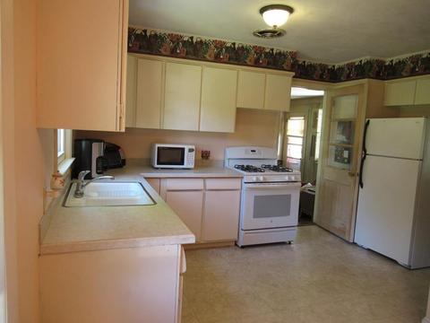 51 Jeffrey Rd, Springfield, MA 01119 photo 18