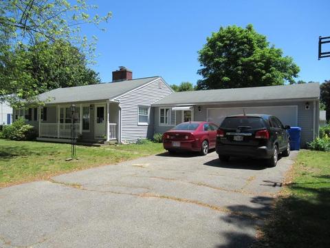 51 Jeffrey Rd, Springfield, MA 01119 photo 2