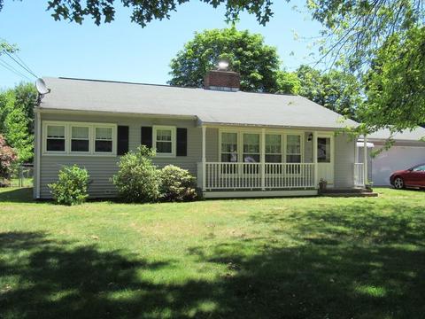 51 Jeffrey Rd, Springfield, MA 01119 photo 3