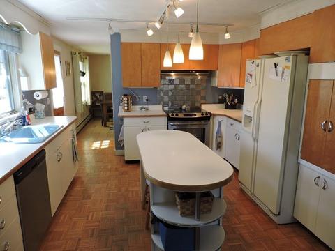 12 Devonshire Dr, Wilbraham, MA 01095 photo 7