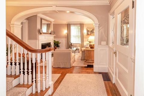 31 Abbott St, Beverly, MA 01915 photo 17