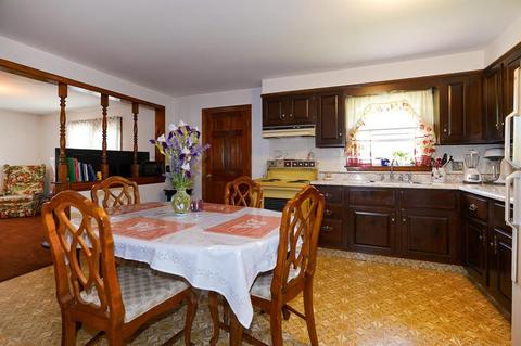 2 Maple St, Hudson, MA 01749 photo 7