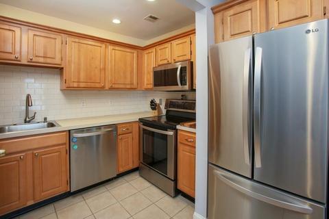 32 Tufts Ave #B, Everett, MA 02149 photo 3