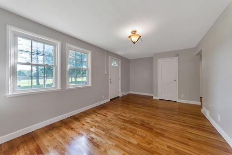 58 Roosevelt Ter, Springfield, MA 01109 photo 30