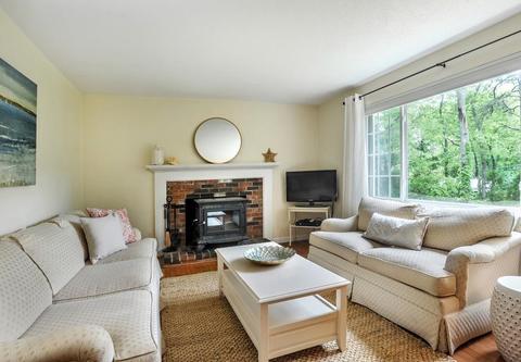 100 Liam Ln, Barnstable, MA 02632 photo 13