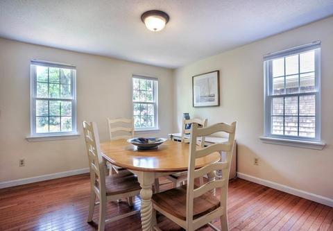 100 Liam Ln, Barnstable, MA 02632 photo 9