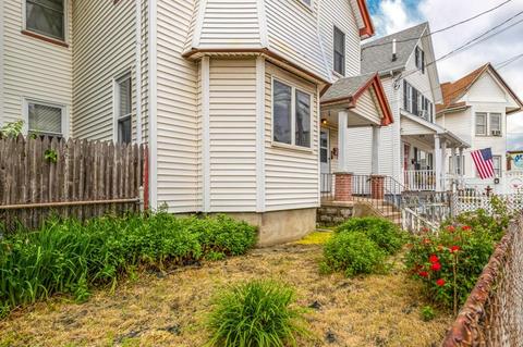 11 Tileston St, Everett, MA 02149 photo 3