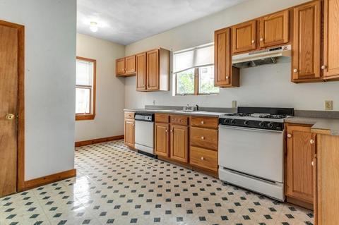 11 Tileston St, Everett, MA 02149 photo 9