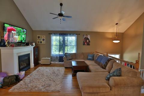 53 Lynwood, Fall River, MA 02720 photo 19