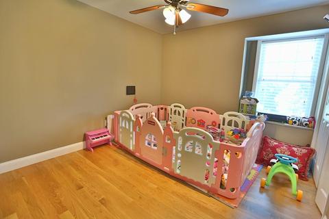 53 Lynwood, Fall River, MA 02720 photo 14