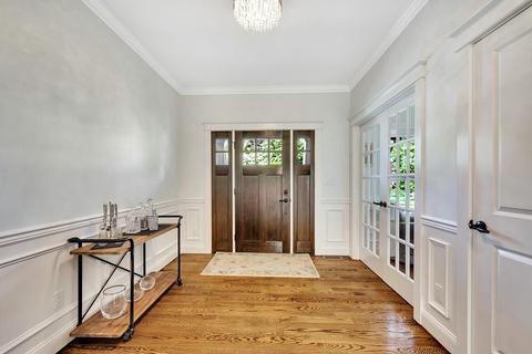 62 Emerson Rd, Needham, MA 02492 photo 2