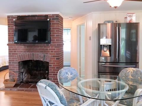 14 Gitche Gumee Rd, Wareham, MA 02532 photo 5