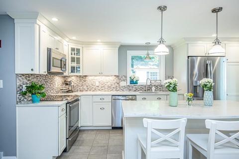 24 Riverside Ave, Danvers, MA 01923 photo 4