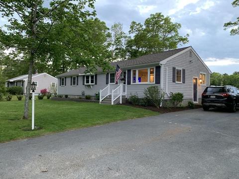 13 Cromesett Rd, Wareham, MA 02571 photo 3
