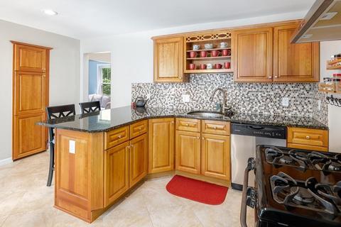 46 Jefferson Ave, Everett, MA 02149 photo 3