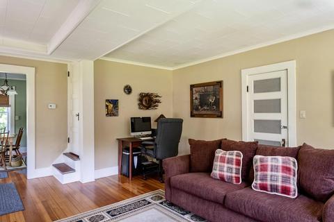 5 Wilton Rd, Easthampton, MA 01027 photo 15