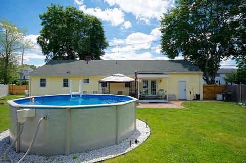 98 Collins St, Danvers, MA 01923 photo 27
