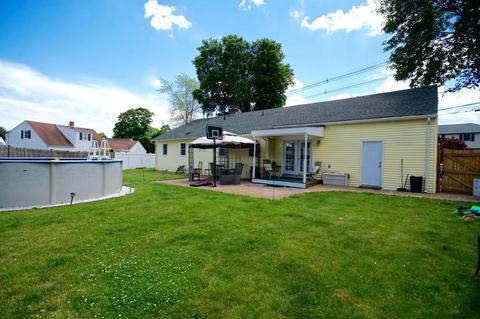 98 Collins St, Danvers, MA 01923 photo 28
