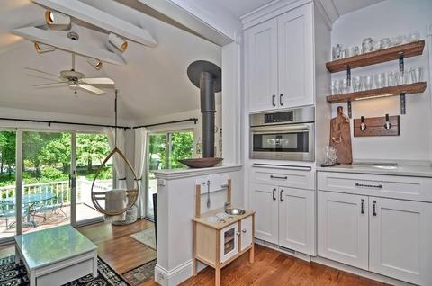 18 Brook Rd, Sharon, MA 02067 photo 4