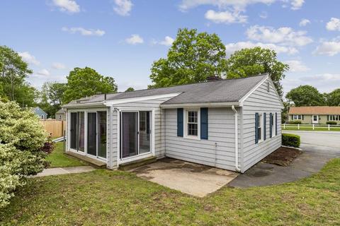 7 Walker St, Maynard, MA 01754 photo 4