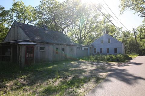 26 Walker St, Gloucester, MA 01930 photo 5
