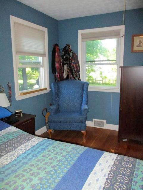 35 Frederickson Ave, Worcester, MA 01606 photo 18