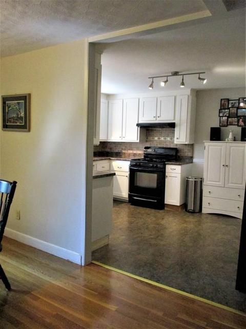 35 Frederickson Ave, Worcester, MA 01606 photo 7