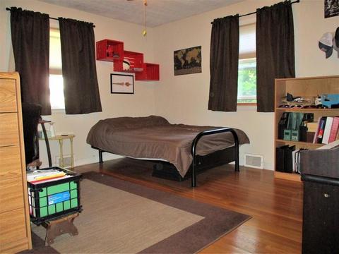 35 Frederickson Ave, Worcester, MA 01606 photo 16