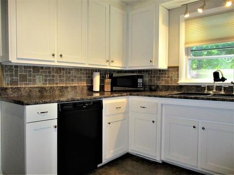 35 Frederickson Ave, Worcester, MA 01606 photo 9