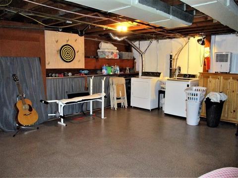 35 Frederickson Ave, Worcester, MA 01606 photo 22