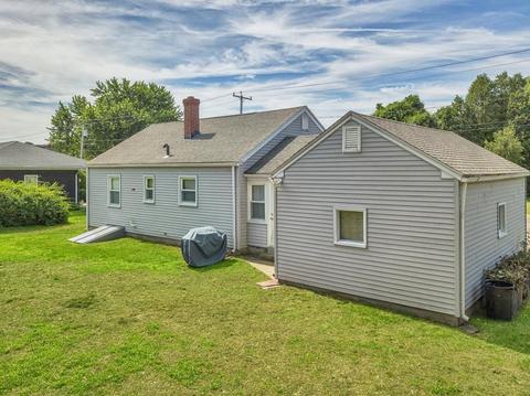 28 Dillon St, Chicopee, MA 01013 photo 23